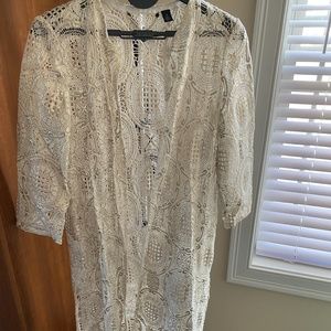 Chico’s lace duster BLACK LABEL